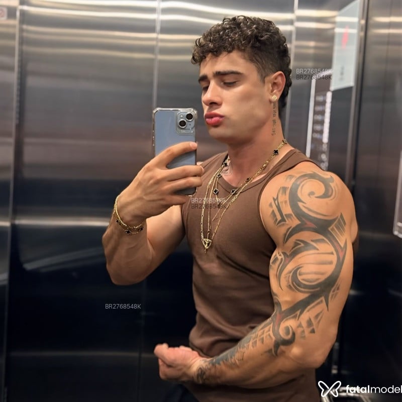 Acompanhante Luan Santana - Feed