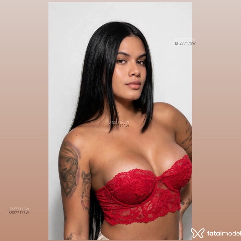 Acompanhante Sabrina - Feed