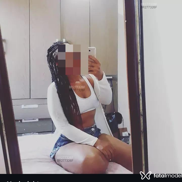 Acompanhante Carla - Feed