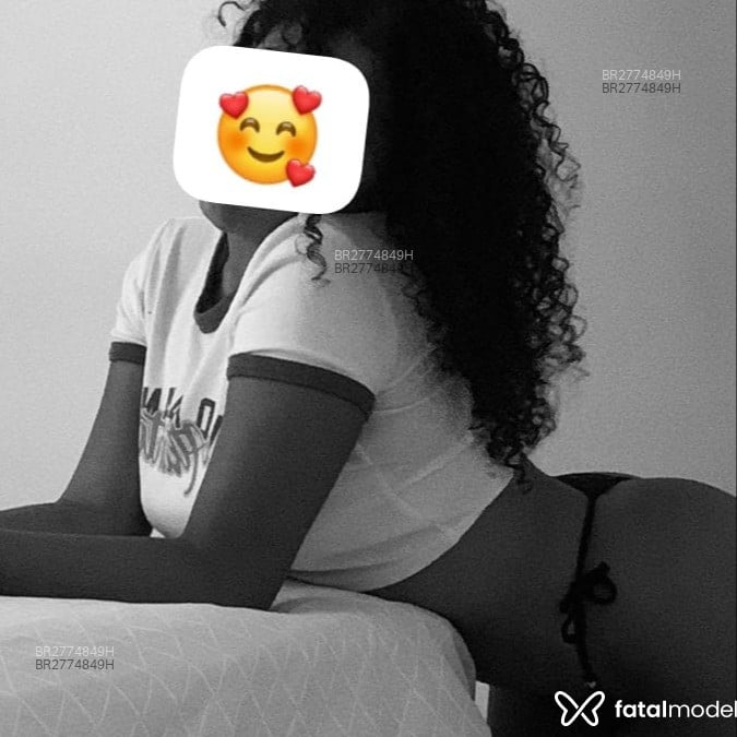 Acompanhante Rebeca - Feed