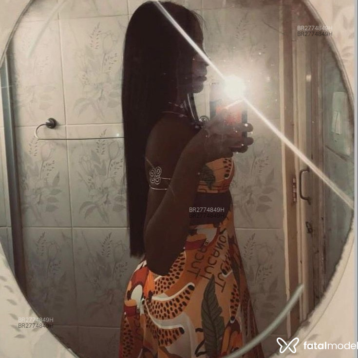 Acompanhante Rebeca - Feed