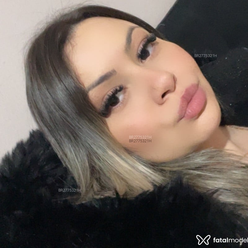 Acompanhante Julia - Feed