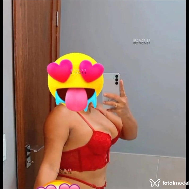 Acompanhante Naira - Feed