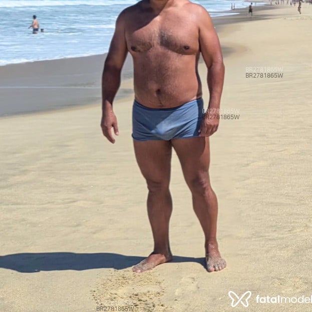 Acompanhante Pedro - Feed