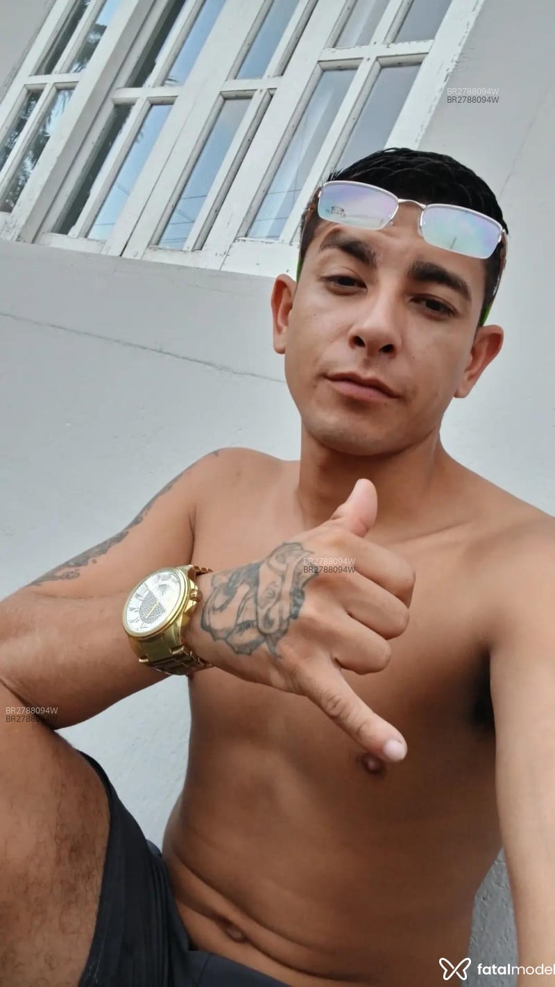 Acompanhante Matheus - Feed