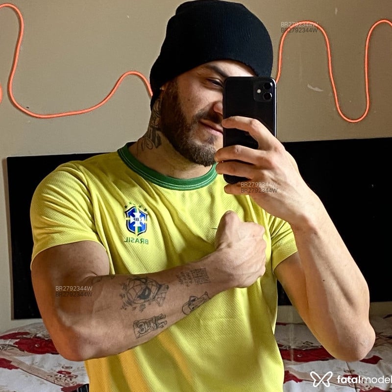 Acompanhante Diego - Feed
