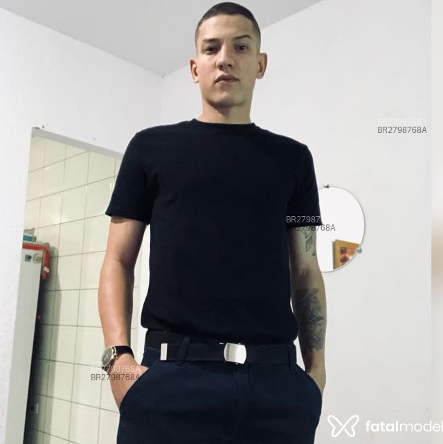 Acompanhante Le Santos - Feed