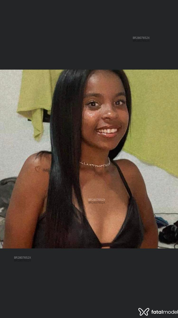 Acompanhante Luiza - Feed
