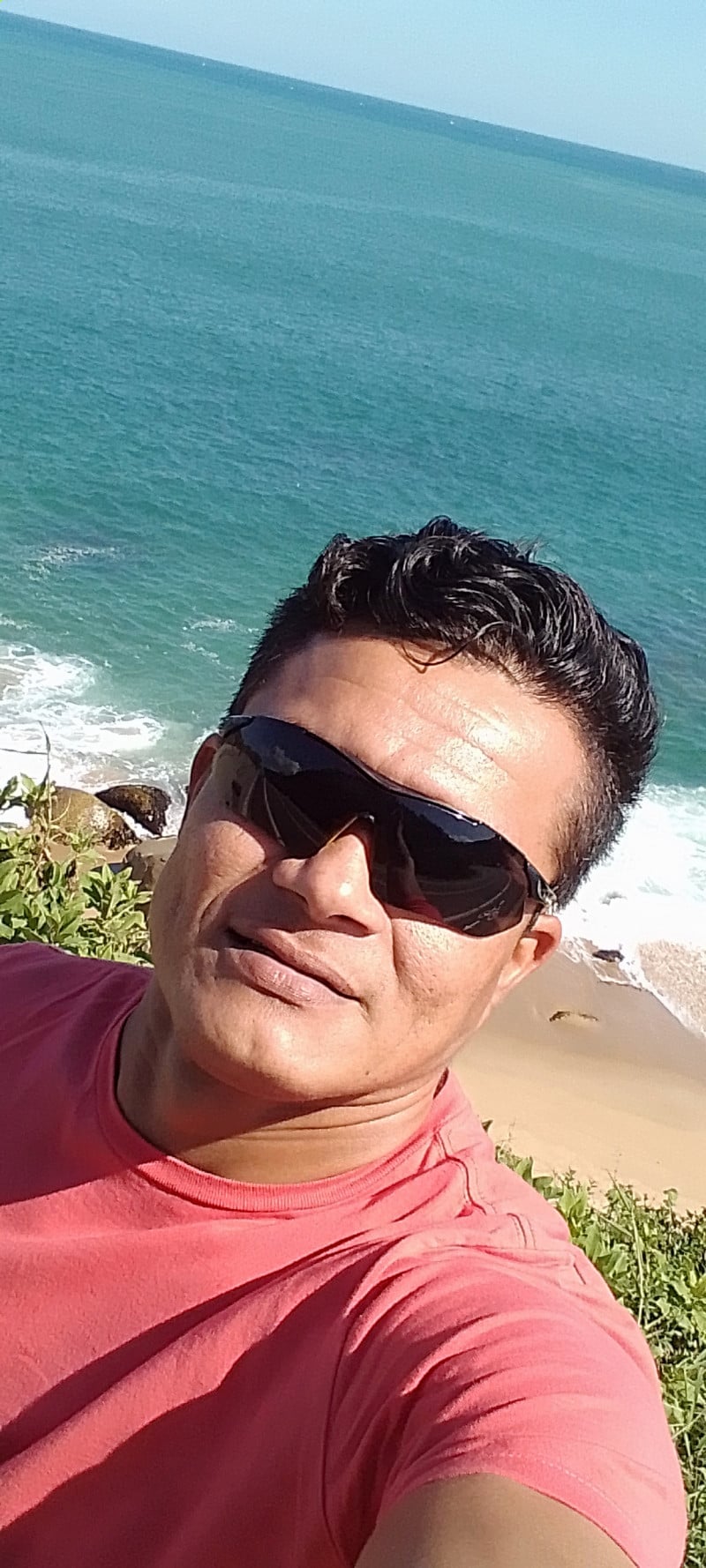Acompanhante Pedro - Feed
