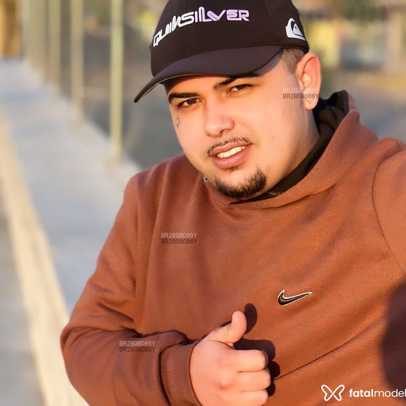 Acompanhante Moreninho - Feed