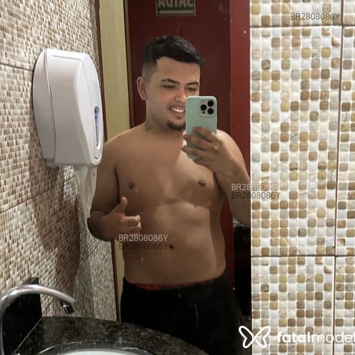 Acompanhante Moreninho - Feed