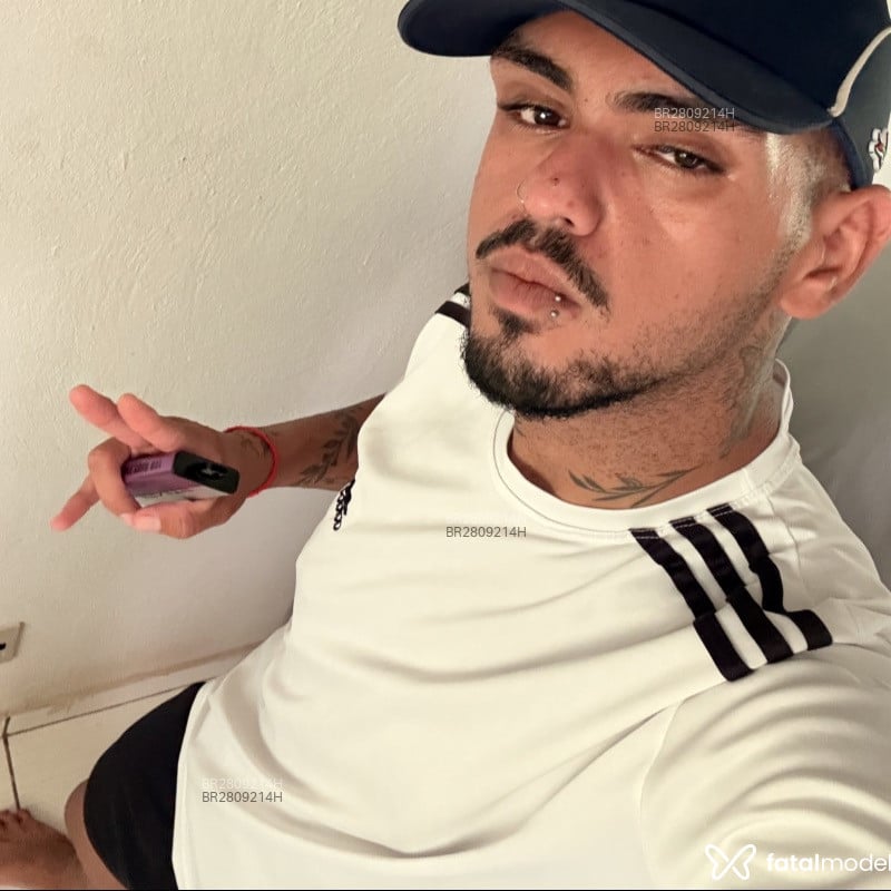 Acompanhante Maincelo - Feed