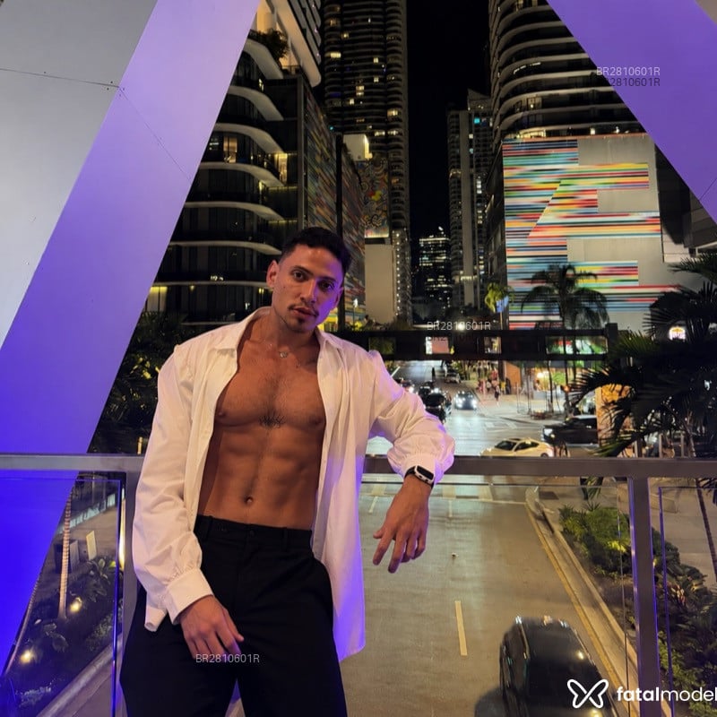 Acompanhante Sadick Coutinho - Feed