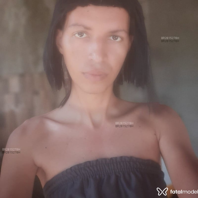 Acompanhante Cris - Feed