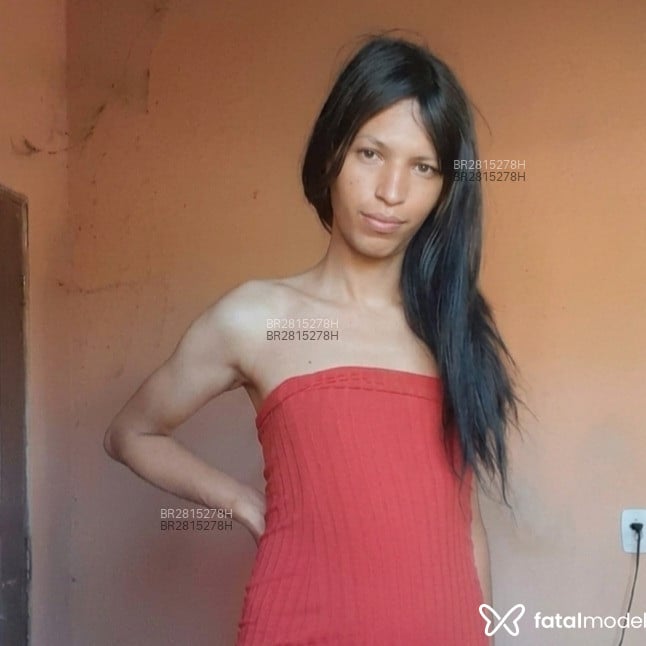 Acompanhante Jenni - Feed