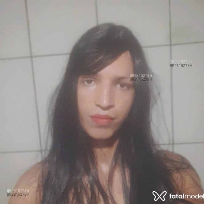 Acompanhante Jenni - Feed