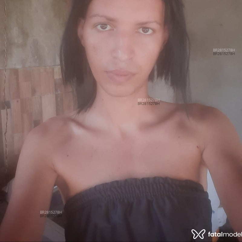 Acompanhante Laura - Feed