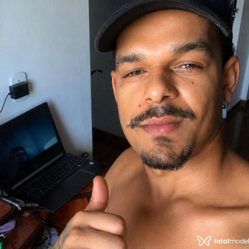 Acompanhante João - Feed