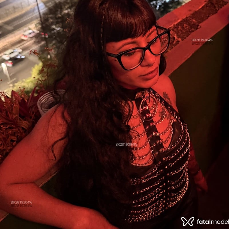 Acompanhante Nefer - Feed