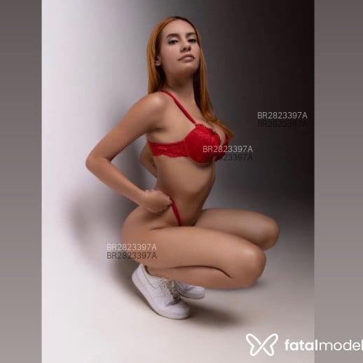 Acompanhante Serena - Feed
