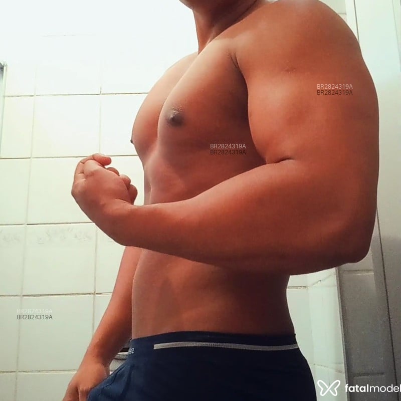 Acompanhante Matheus - Feed