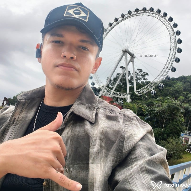 Acompanhante Augusto - Feed