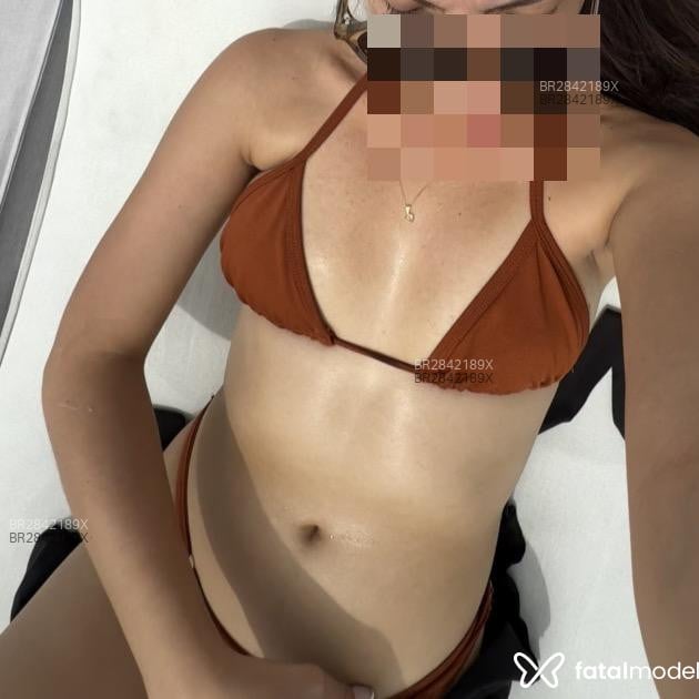 Acompanhante Carolina - Feed