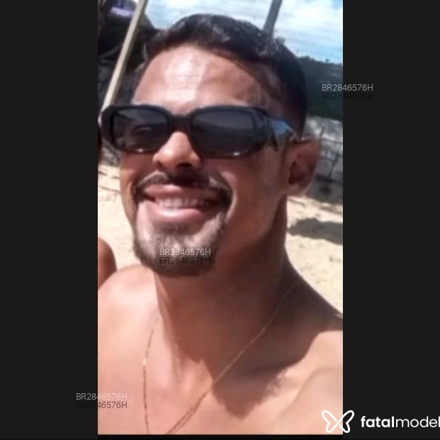 Acompanhante Pretinho - Feed
