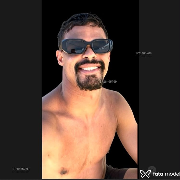 Acompanhante Pretinho - Feed