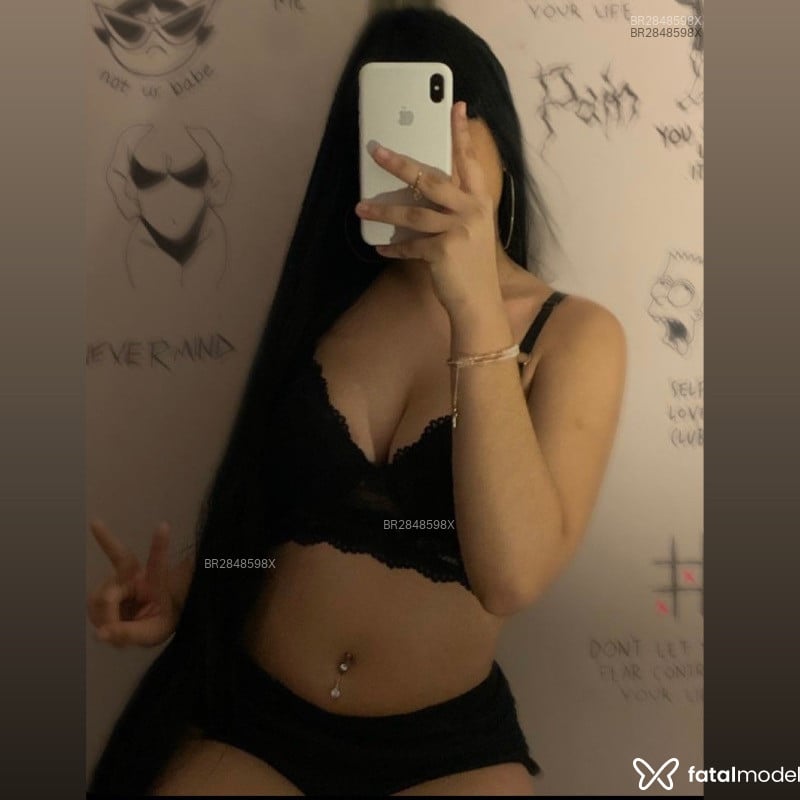 Acompanhante Bella - Feed