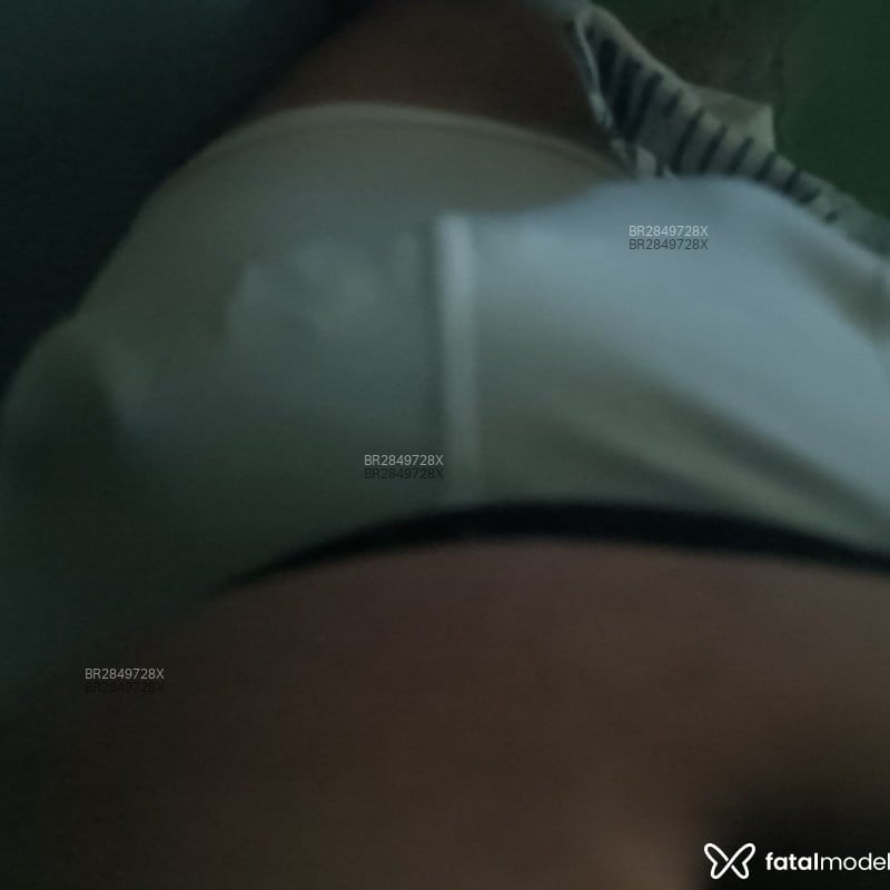 Acompanhante Mr Secrecy - Feed