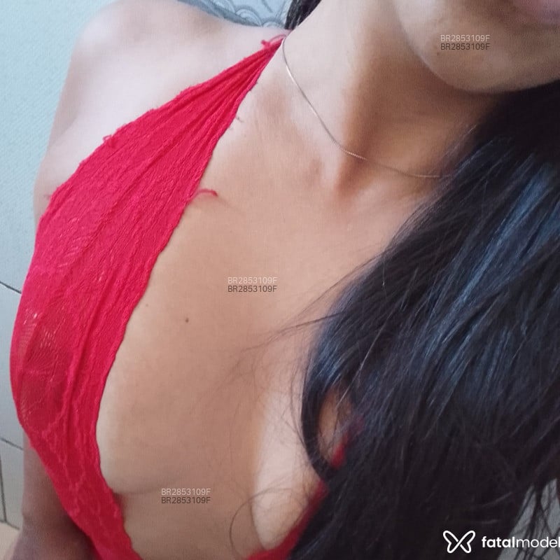 Acompanhante Cindy - Feed