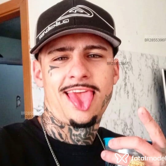 Acompanhante Henrique Lopes - Feed