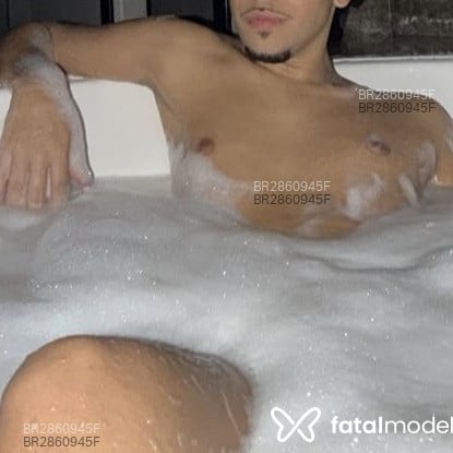Acompanhante Henrique Silva - Feed