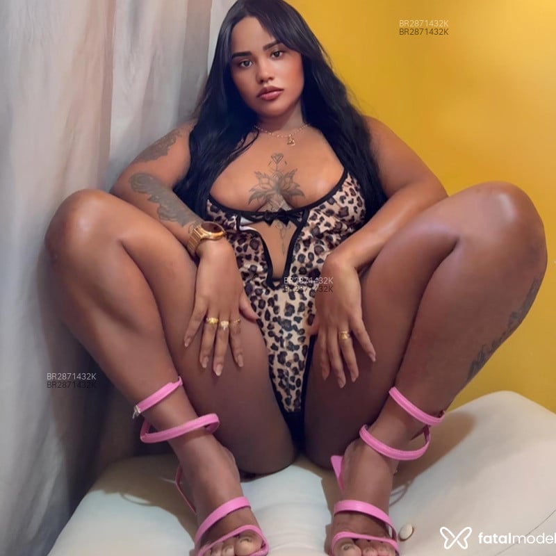 Acompanhante Morena Luminosa - Feed