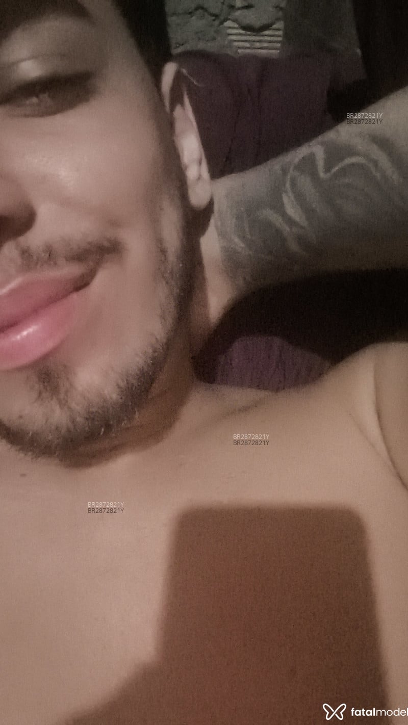 Acompanhante Dante Lux - Feed