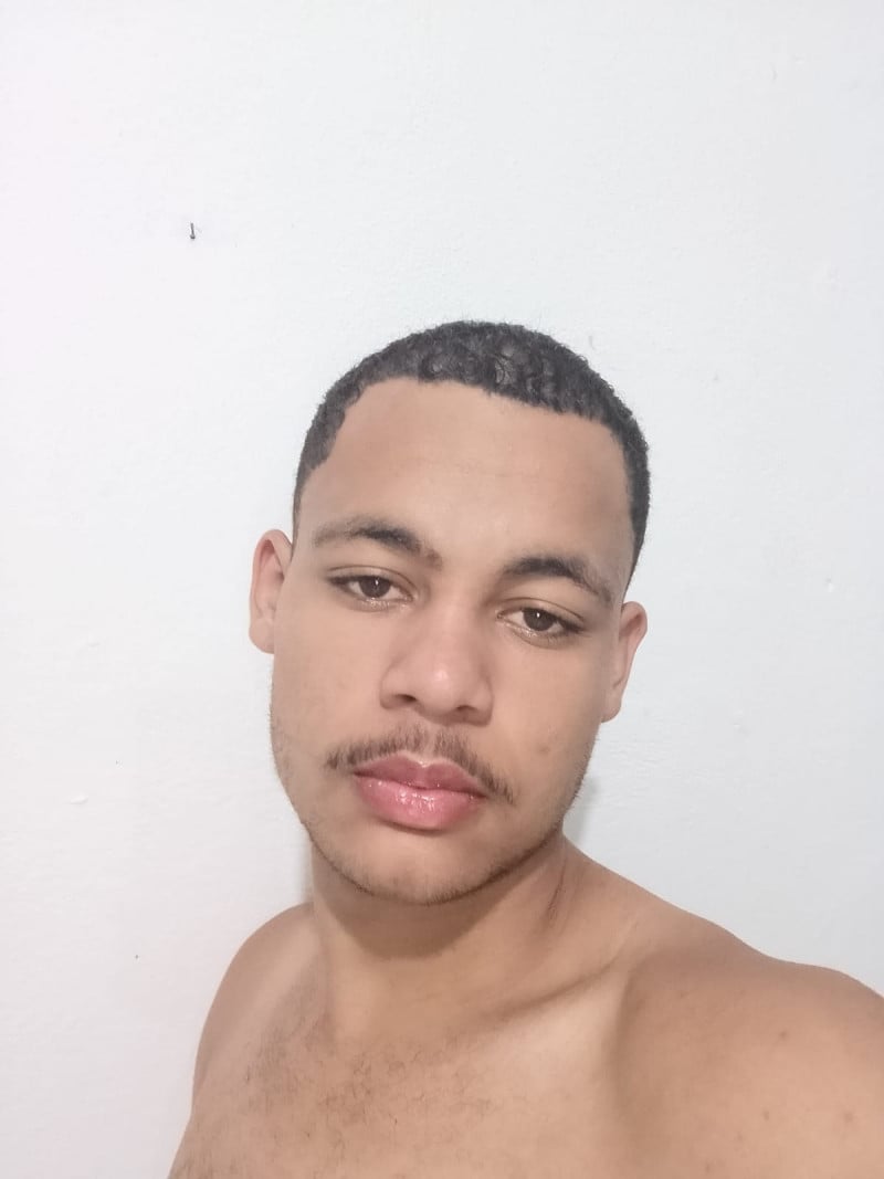 Acompanhante Gugu - Feed