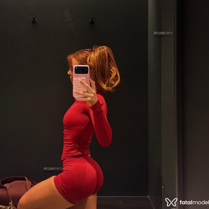 Acompanhante Chloe Médici - Feed