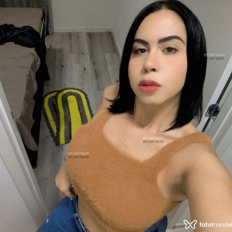 Acompanhante Carolzinha - Feed