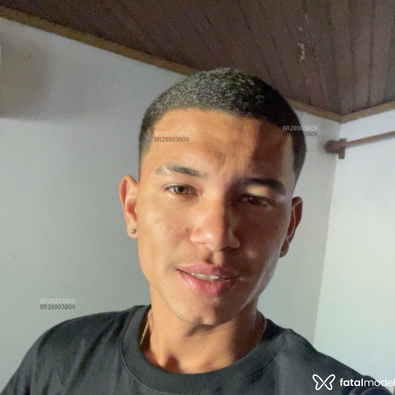Acompanhante Menor Vk - Feed