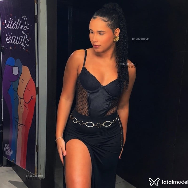 Acompanhante Luiza Carla - Feed