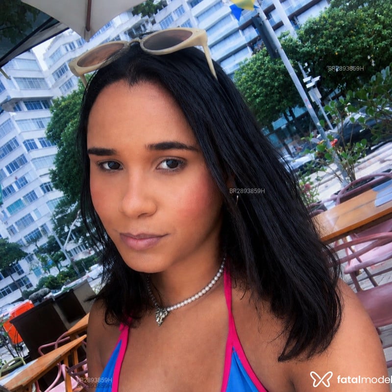Acompanhante Luiza Carla - Feed