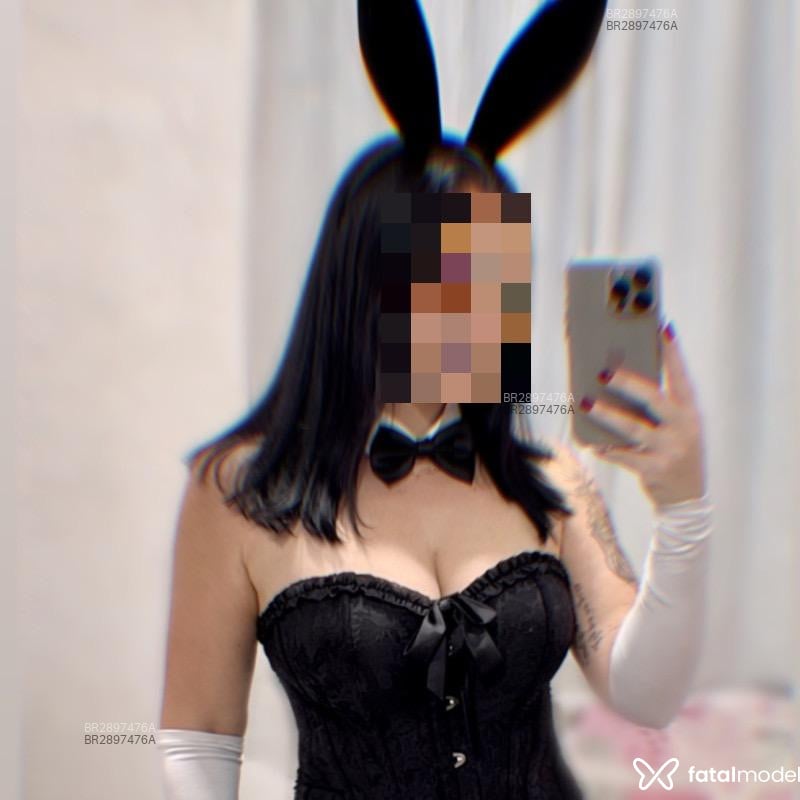 Acompanhante Bella - Feed
