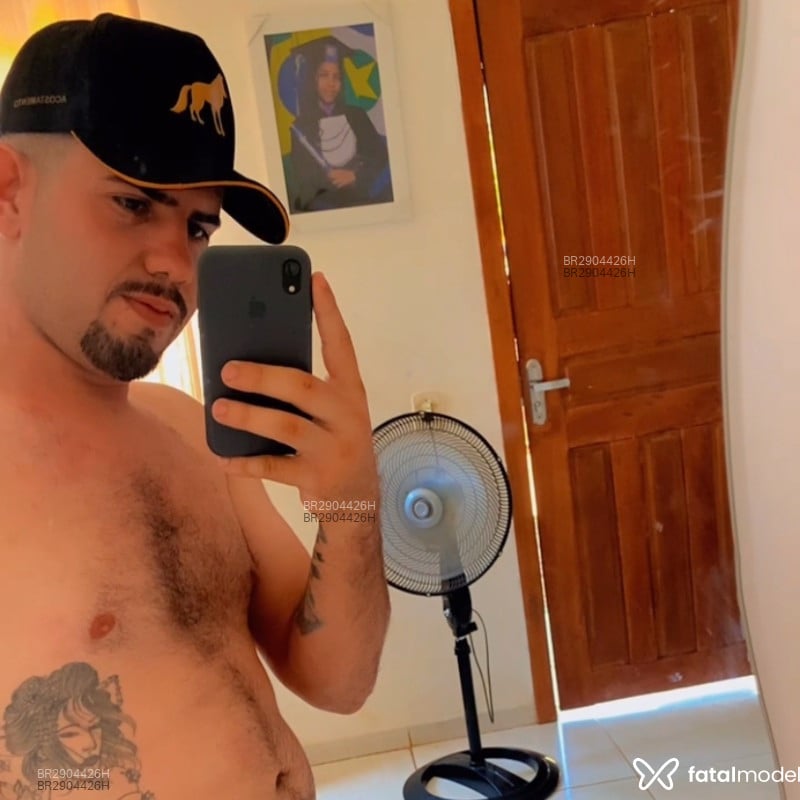 Acompanhante Leozinho - Feed