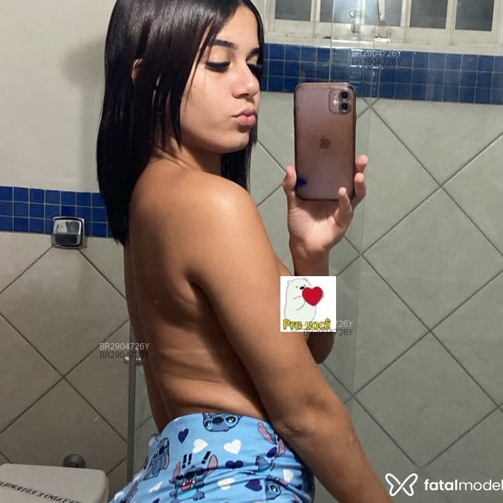 Acompanhante Larissa - Feed