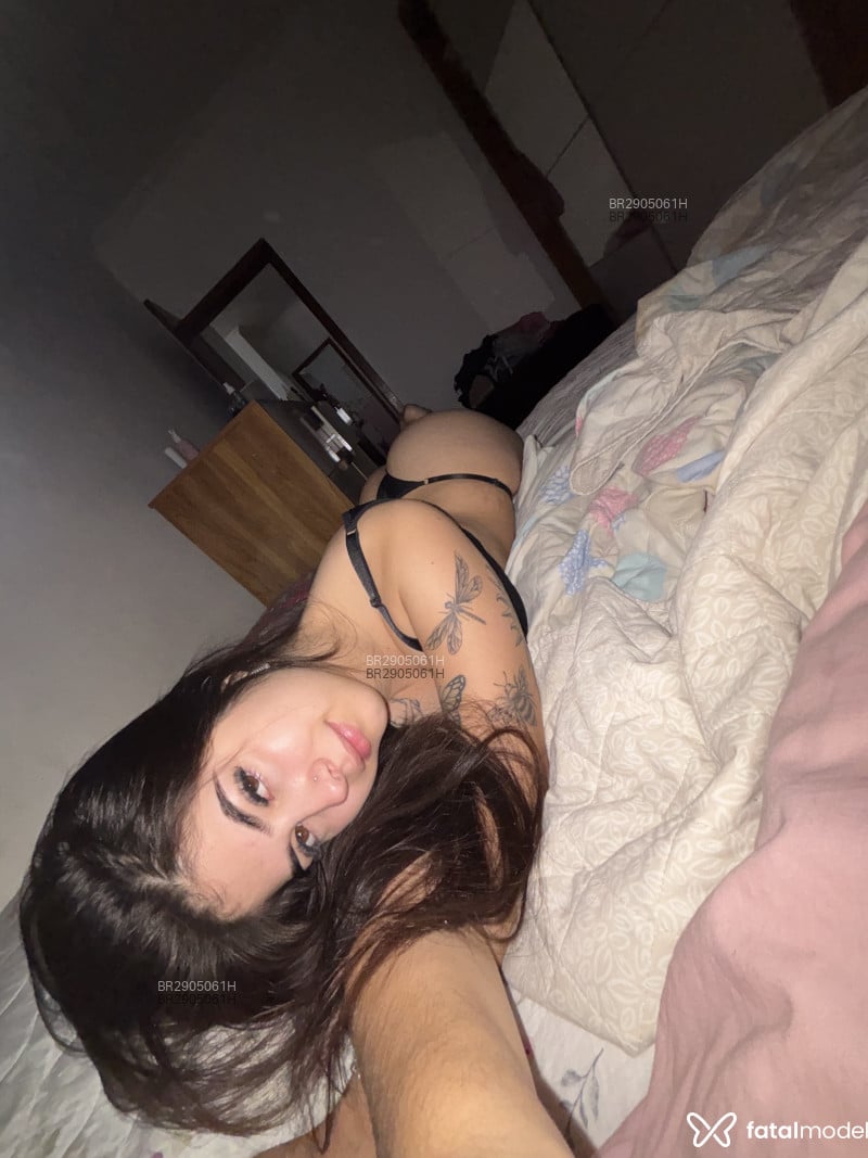 Acompanhante Lara Oliver - Feed