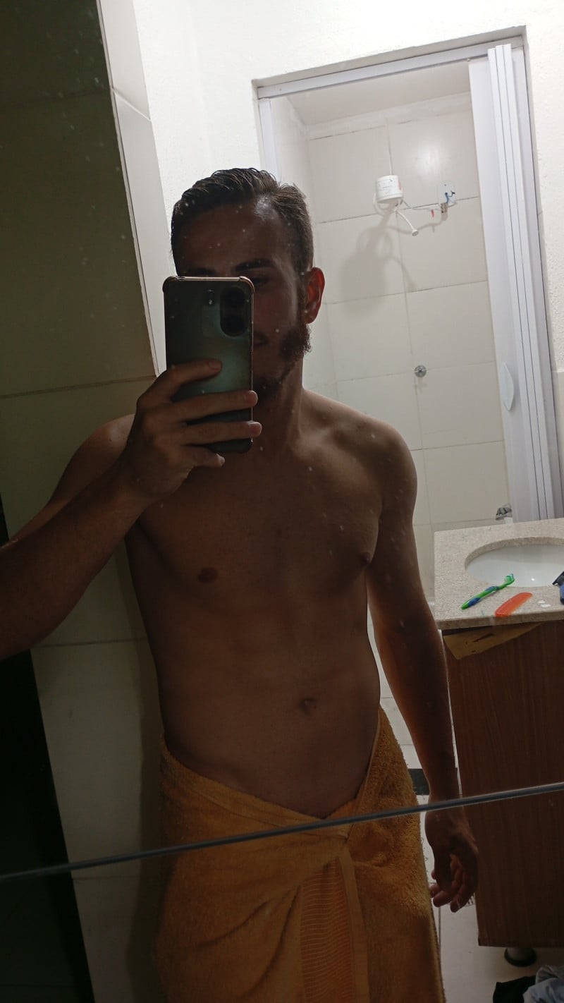 Acompanhante Alemão - Feed