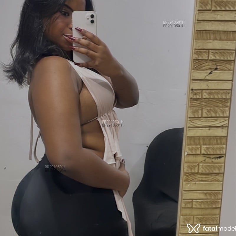 Acompanhante Viviane - Feed