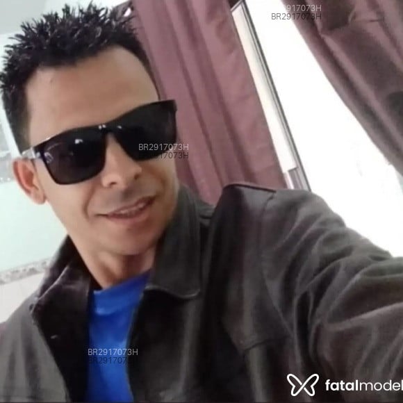 Acompanhante Reginaldo - Feed