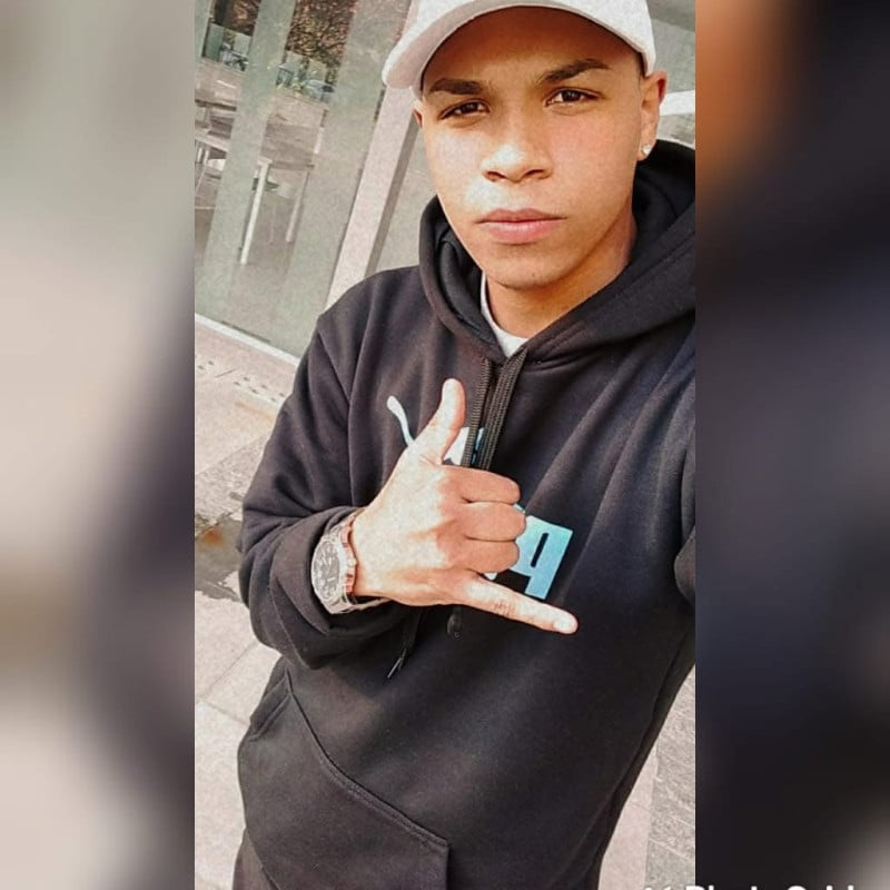 Acompanhante Pedro - Feed